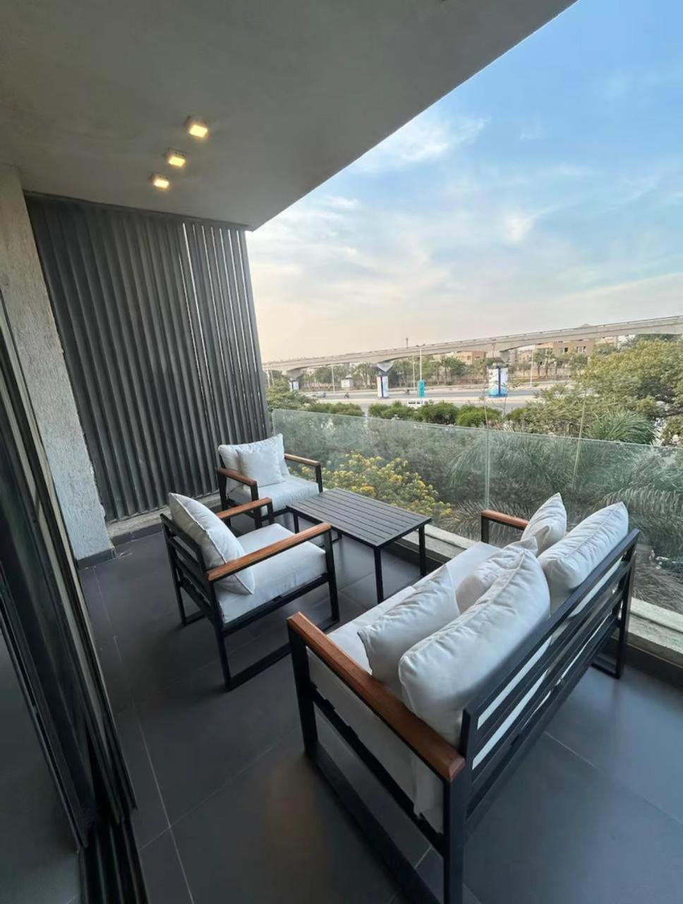 Metropolitan Vista - Lakeview Cairo